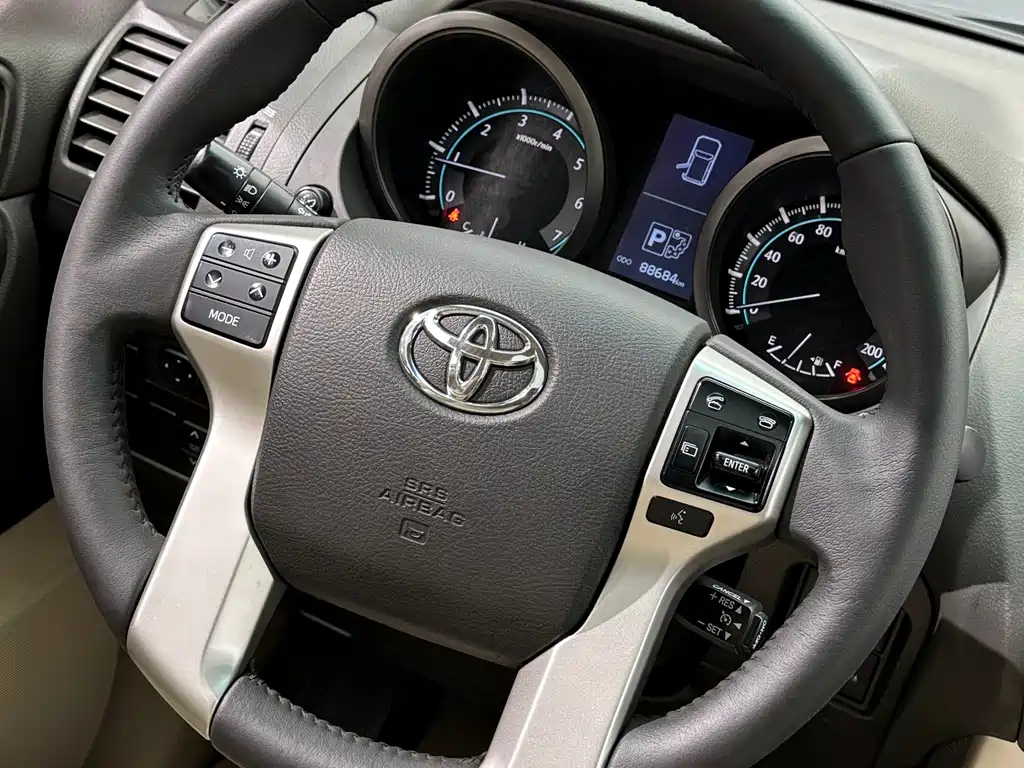 Toyota Prado — миниатюра 19