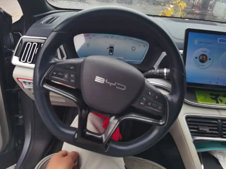 BYD PLUS New Energy — миниатюра 15