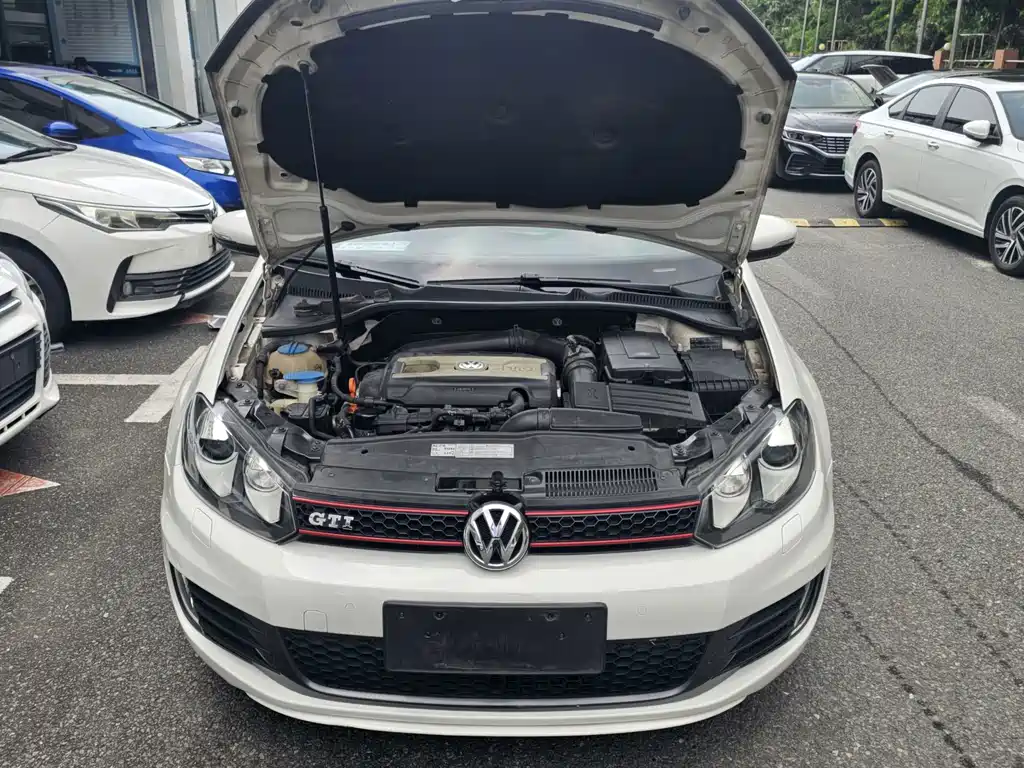 Volkswagen Golf GTI — миниатюра 22