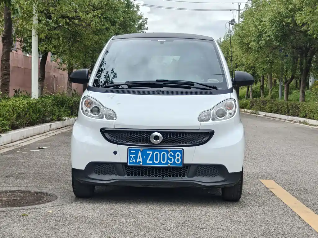 smart Smart Fortwo — миниатюра 2