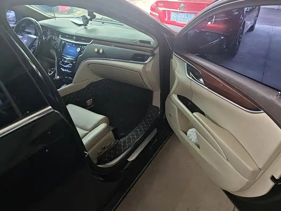 Cadillac XTS — миниатюра 8