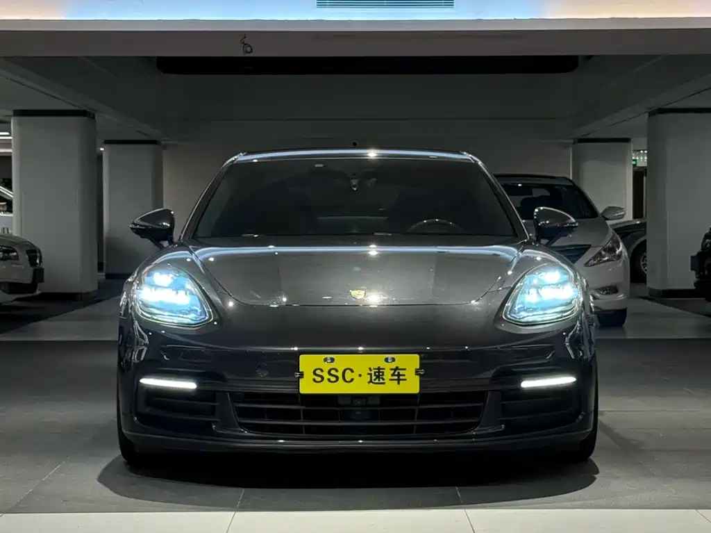 Porsche Panamera — миниатюра 2