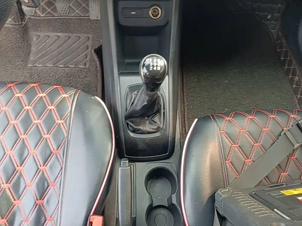 Baojun 310 — миниатюра 14