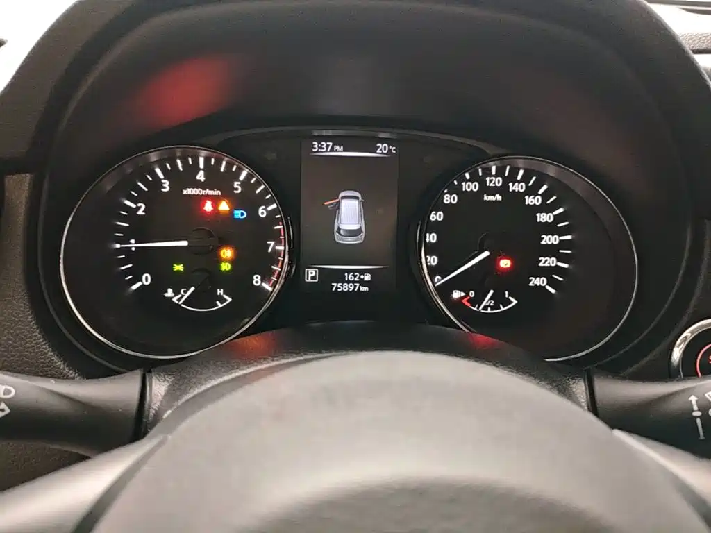 Nissan X-Trail — миниатюра 12