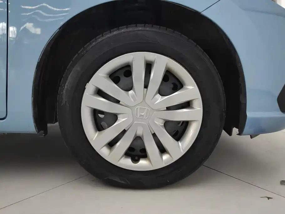 Honda Fit — миниатюра 6