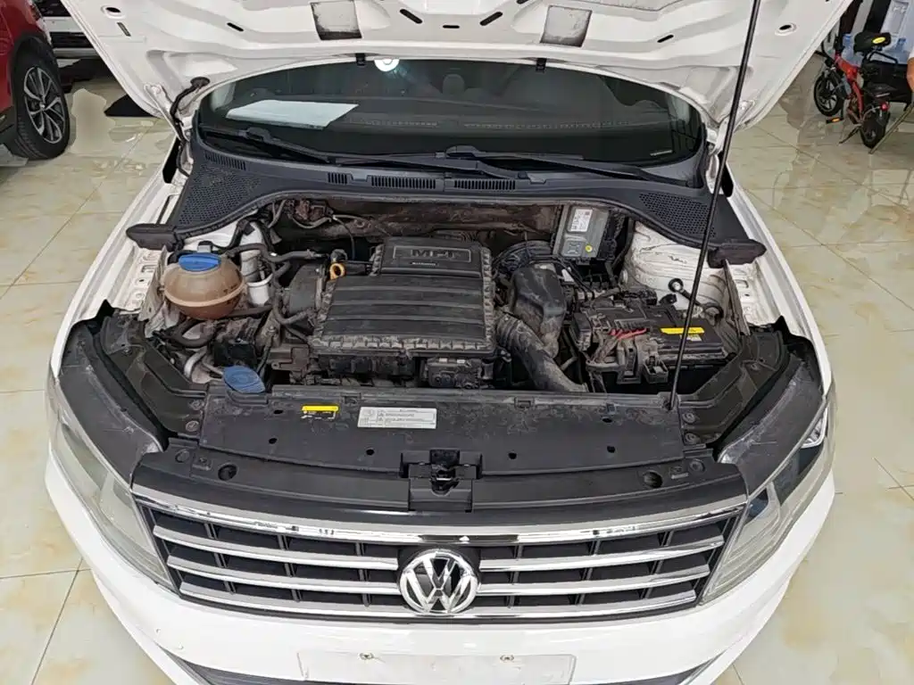Volkswagen Jetta — миниатюра 20