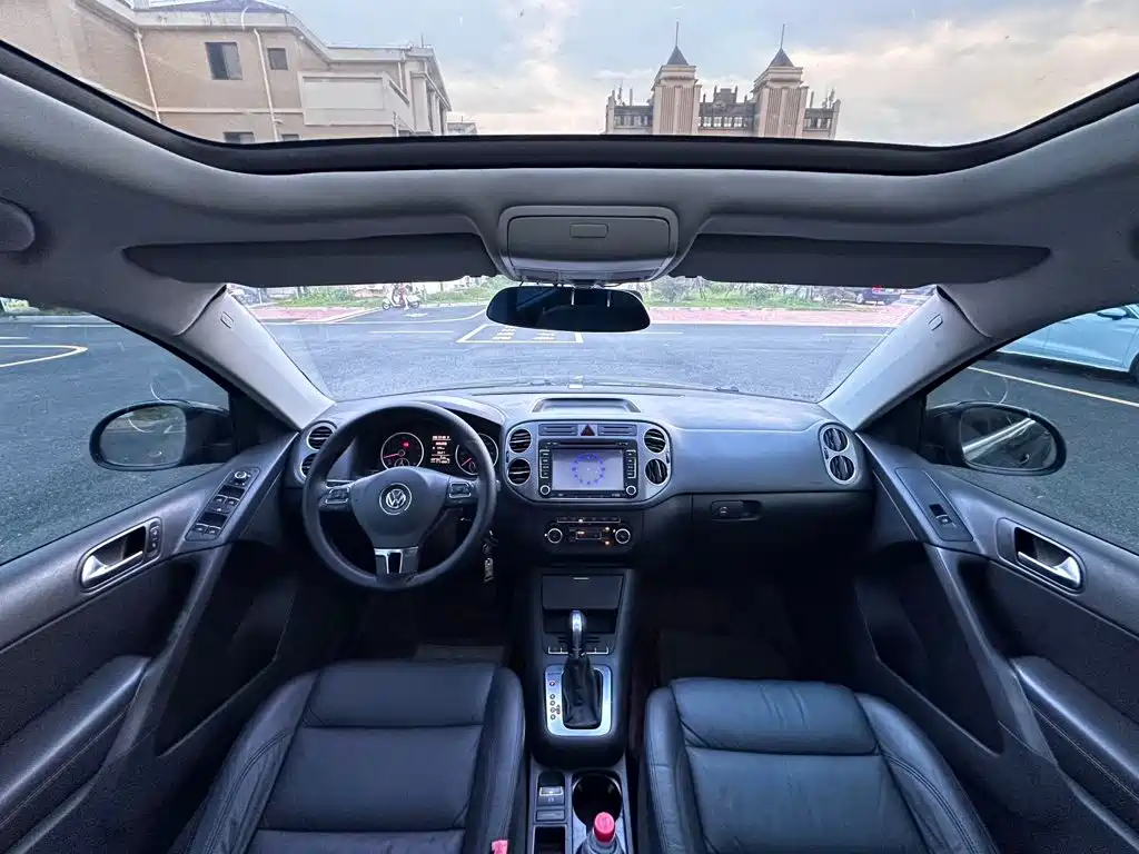 Volkswagen Tiguan — миниатюра 9