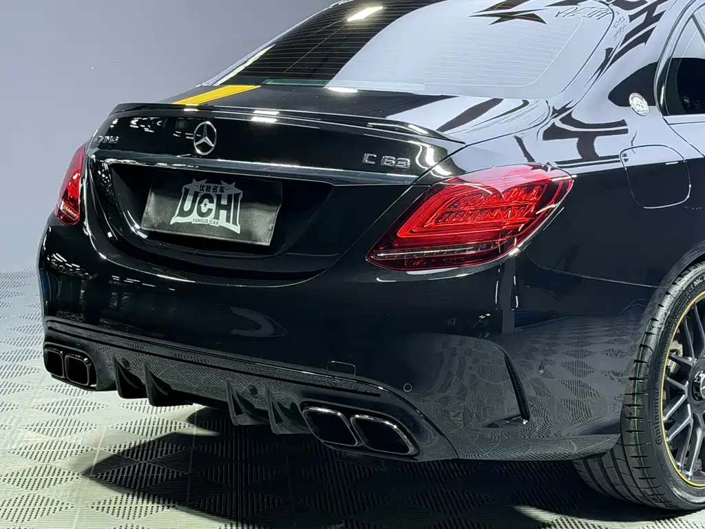 MERCEDES-BENZ C CLASS AMG