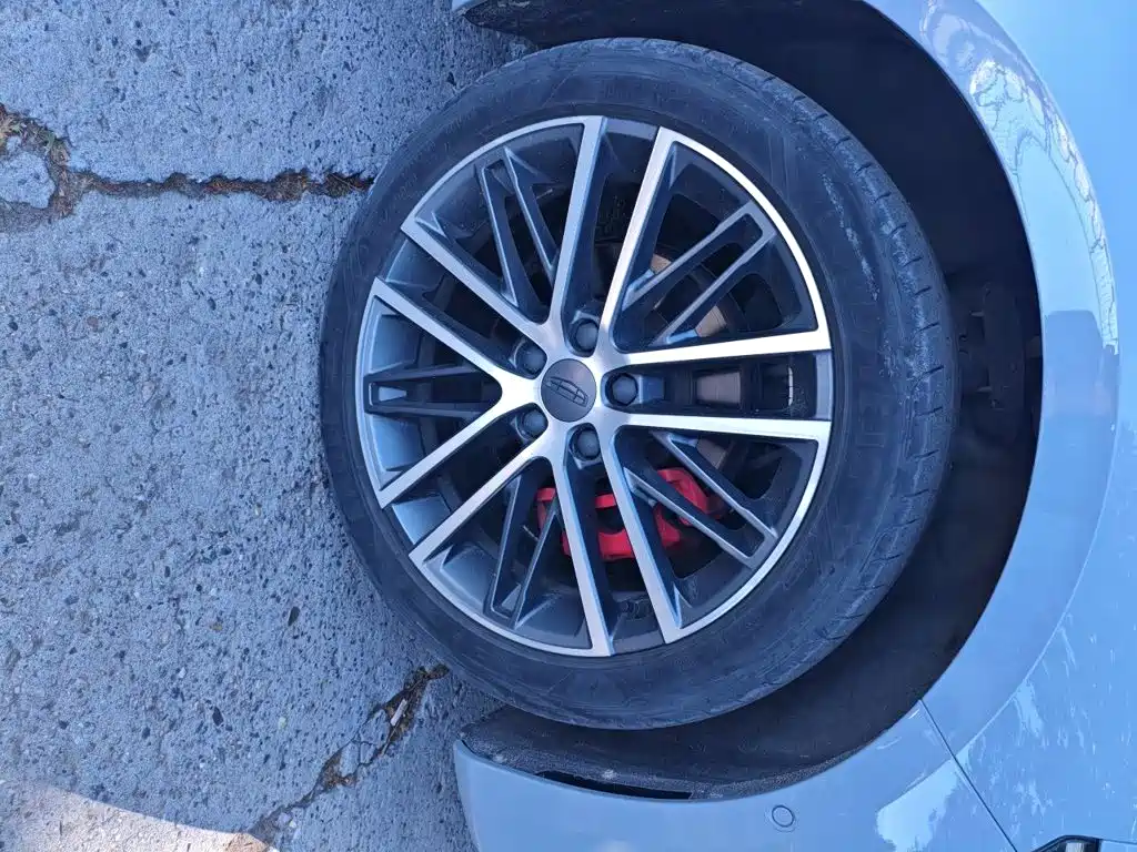 Geely Xingrui — миниатюра 24