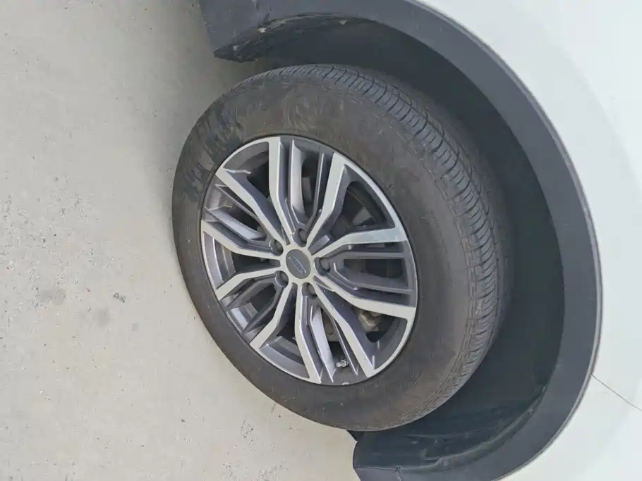 Geely Boyue — миниатюра 6
