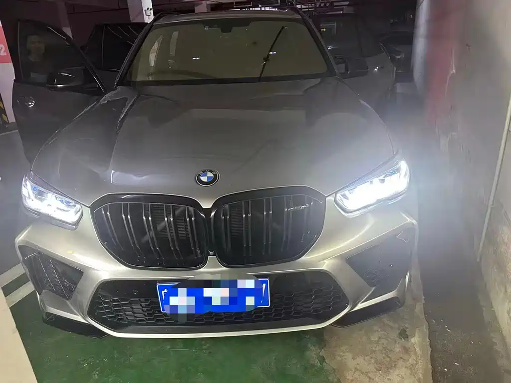 Купить BMW X5 M