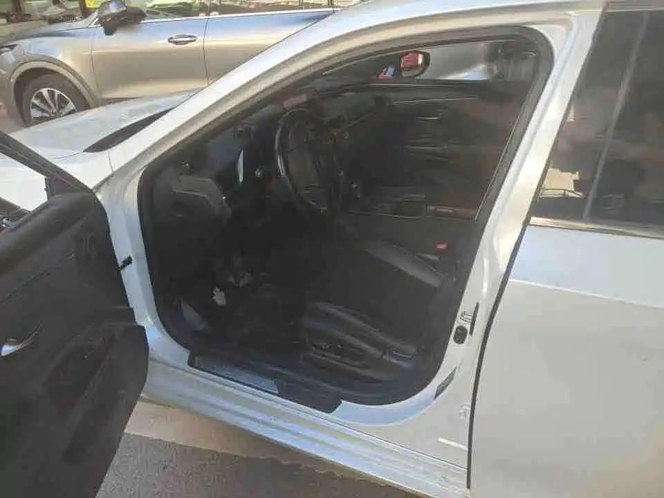 Lexus ES — миниатюра 5