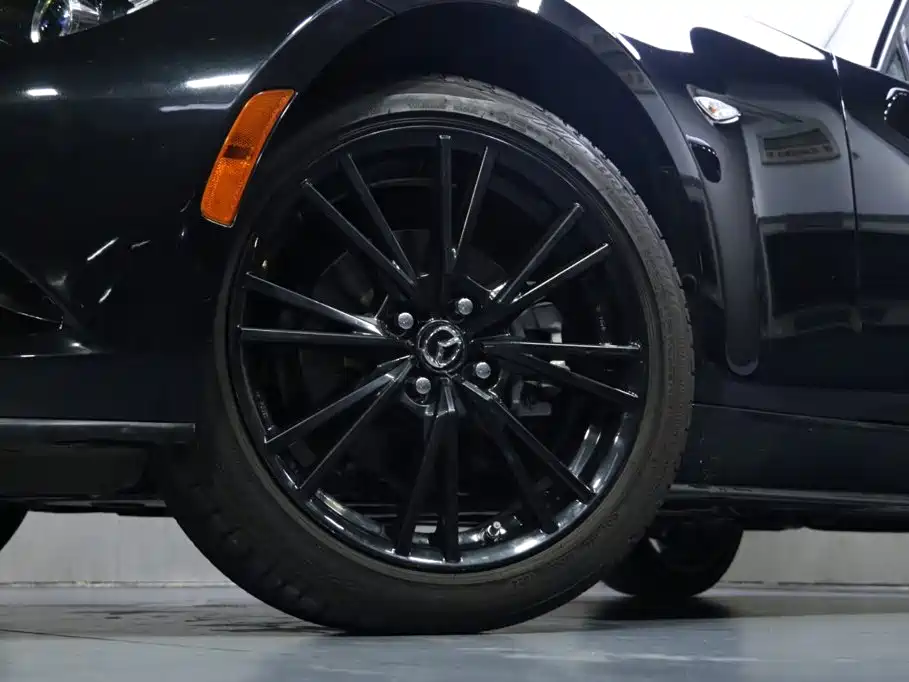 Mazda MX-5 — миниатюра 3