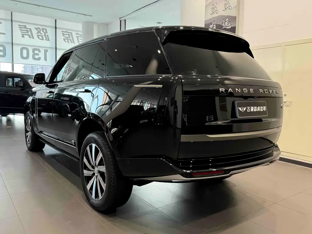 Land Rover Range Rover — миниатюра 21