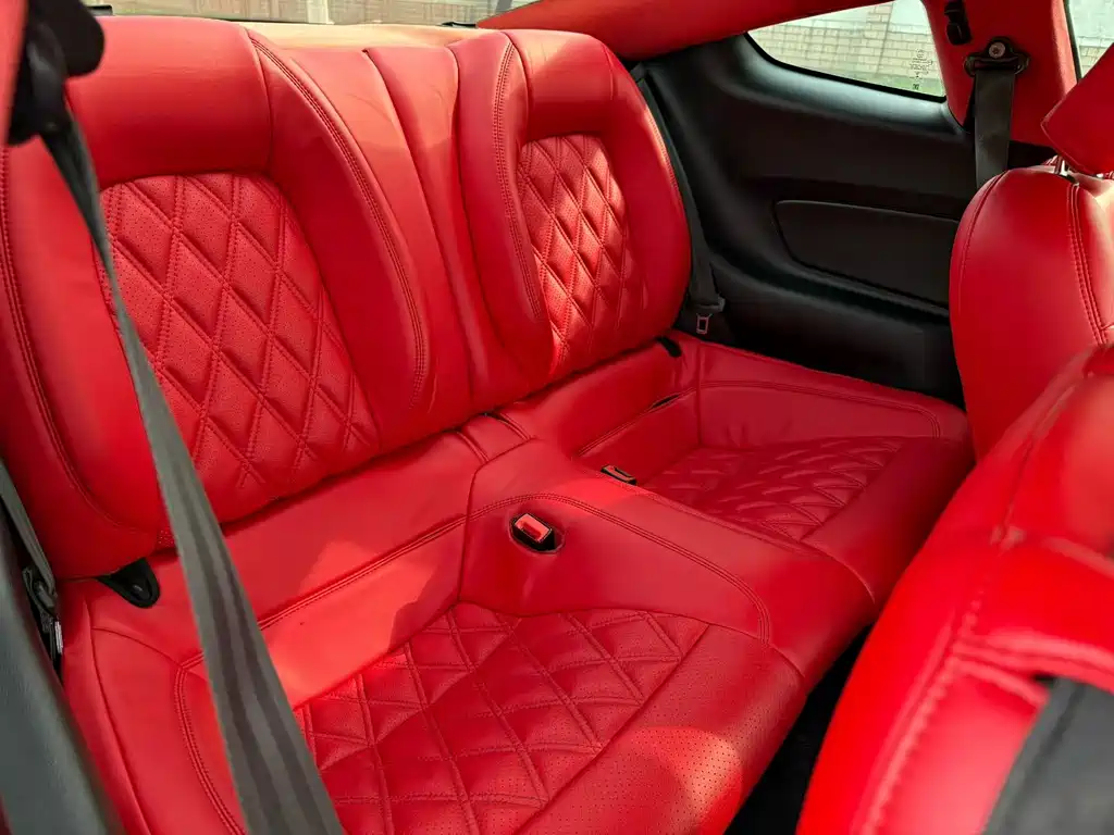 Ford Mustang — миниатюра 5