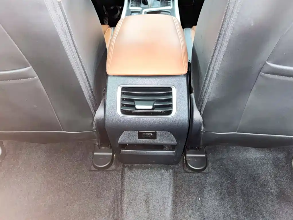 Geely Vision X6 — миниатюра 19
