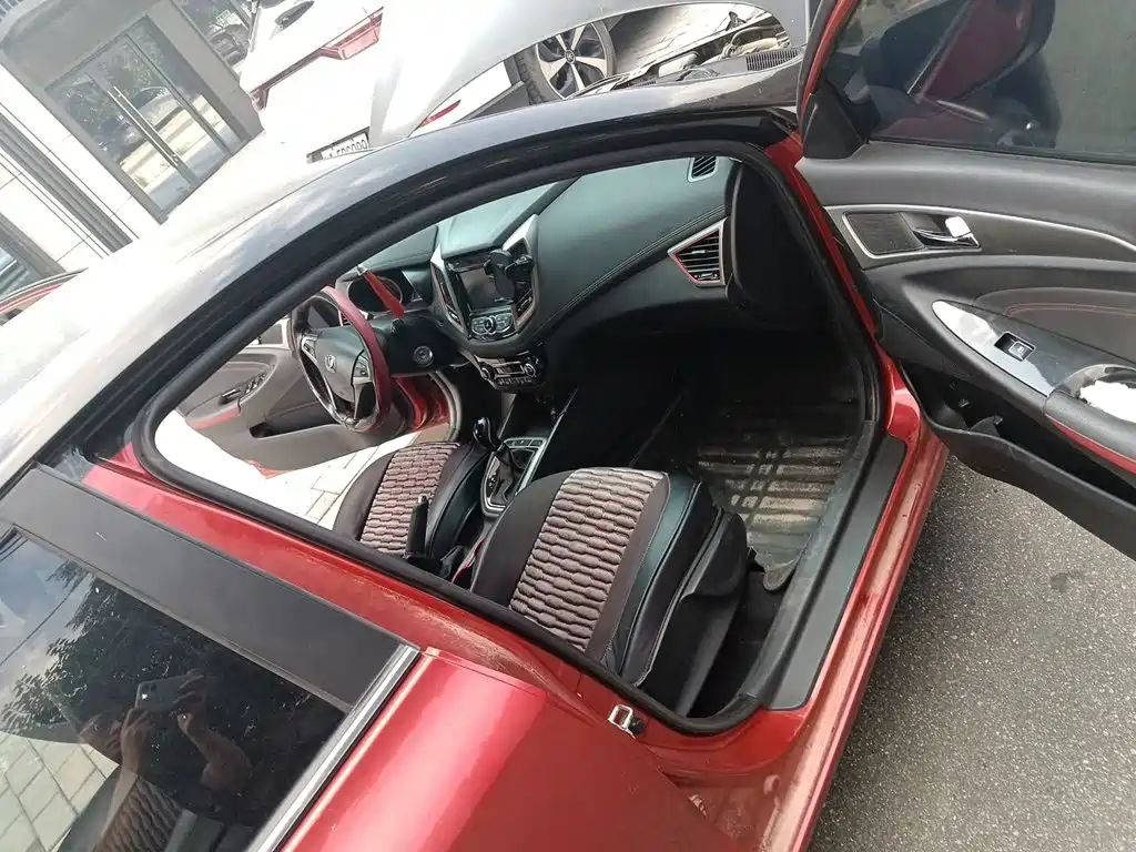 Changan Eado XT — миниатюра 19