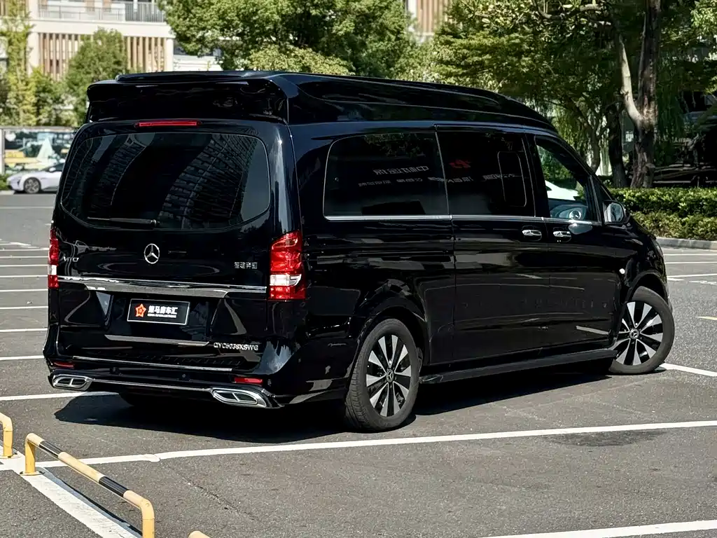 Mercedes-Benz Vito — миниатюра 12