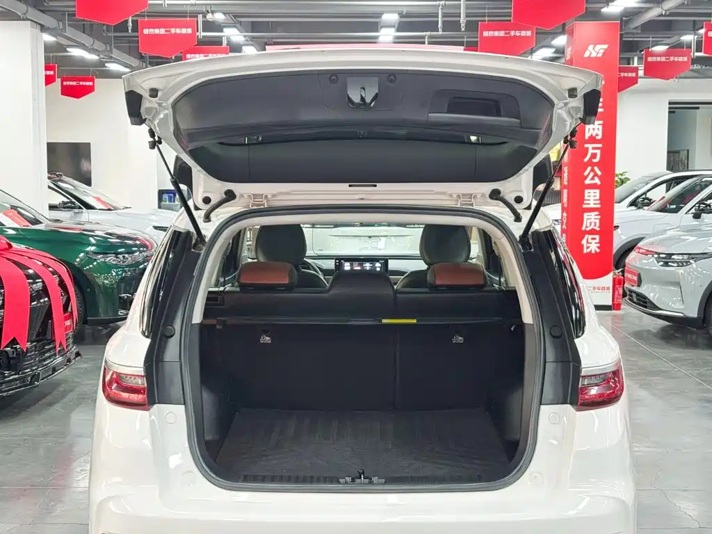 Geely Vision X6 — миниатюра 5