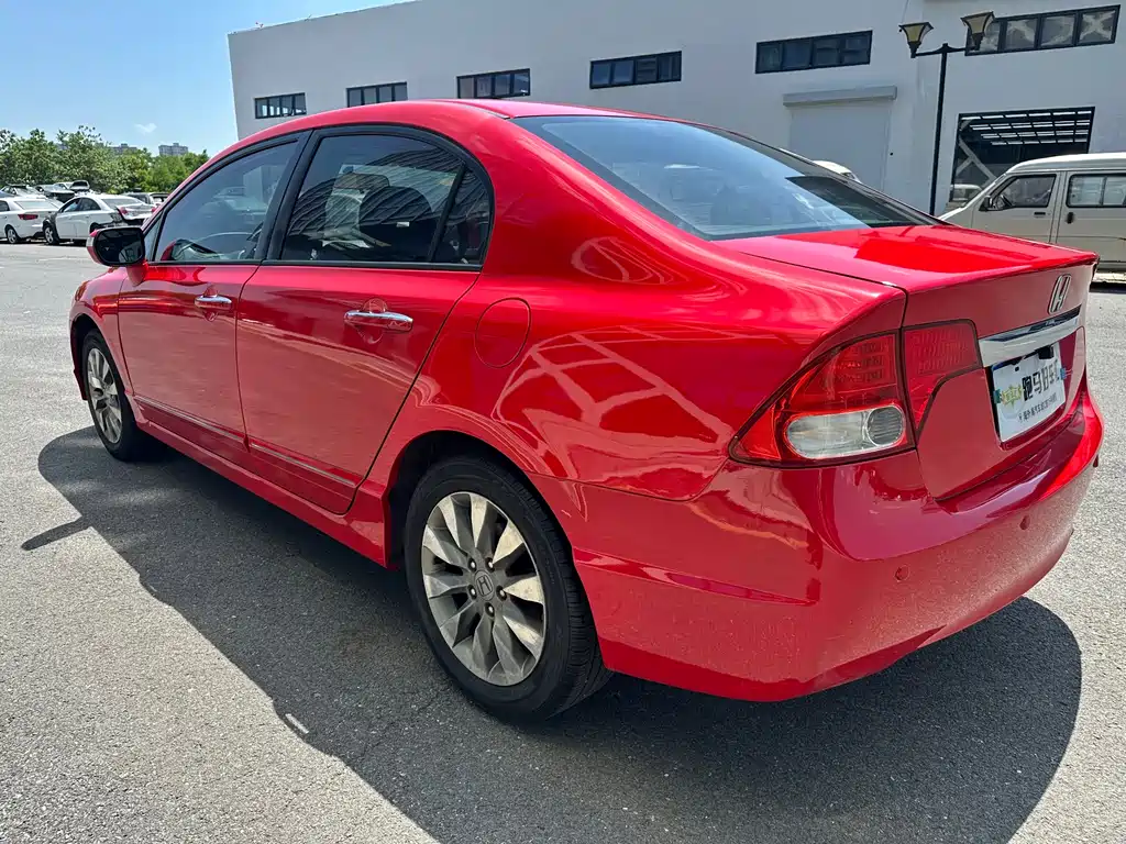 Honda Civic 2009 1.8L AT Luxury