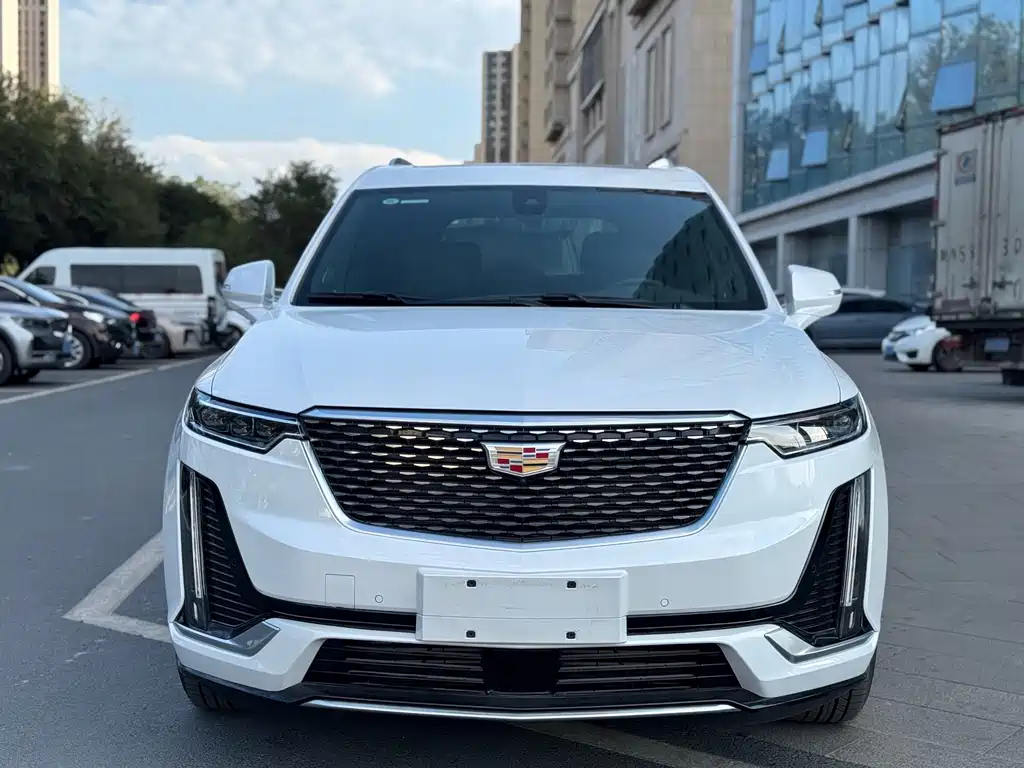 Cadillac XT6 — миниатюра 2