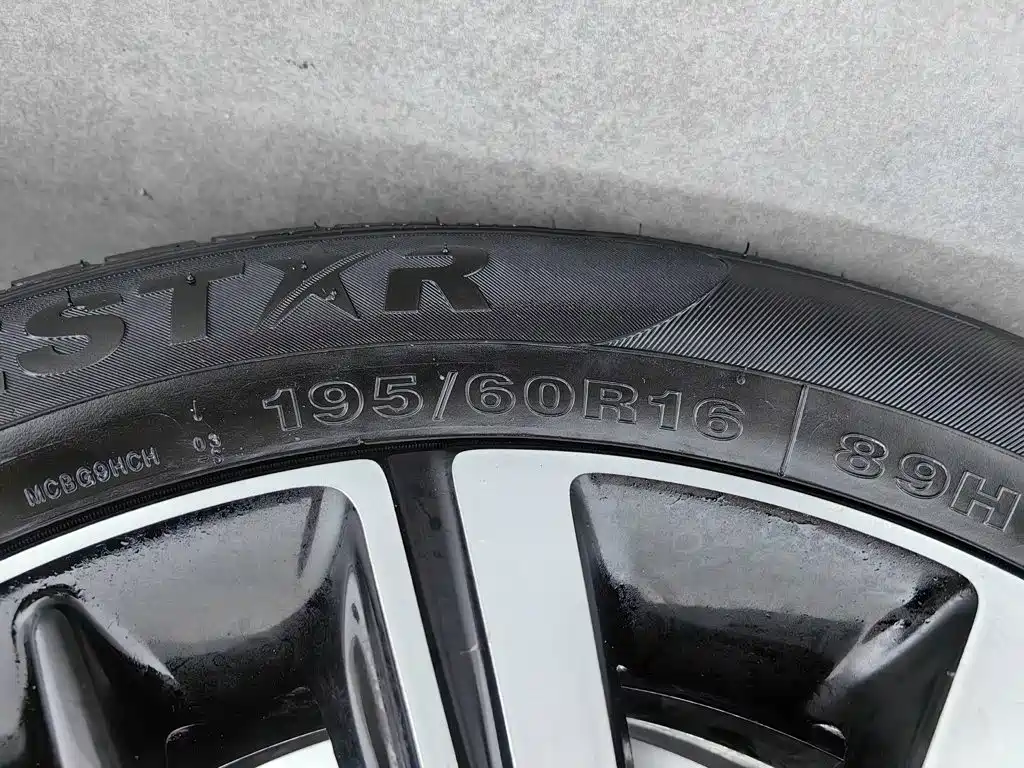 Kia KX1 — миниатюра 24