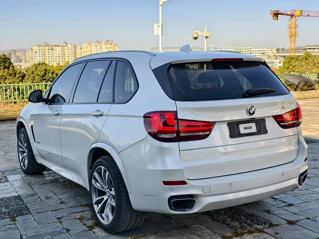 BMW X5 2017 xDrive35i M Luxury Sport