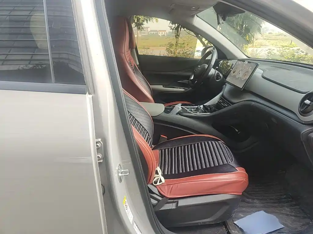 BYD Sealion 05 DM-i — миниатюра 25