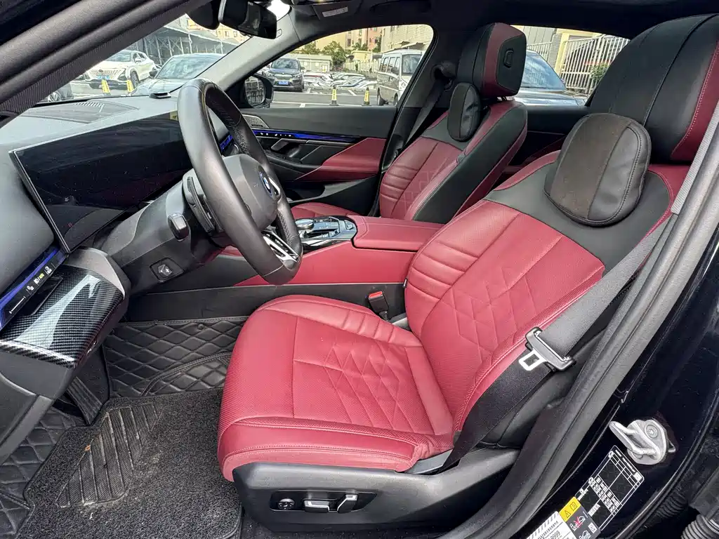 BMW i5 — миниатюра 12
