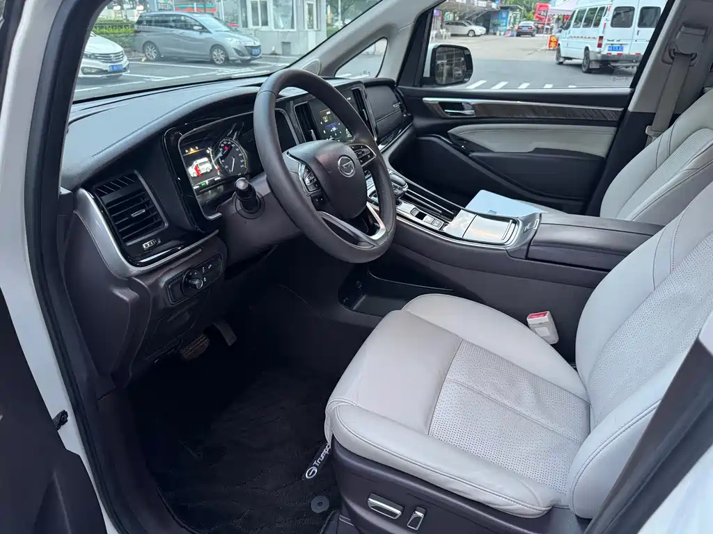 GAC Motor Trumpchi M8 — миниатюра 4