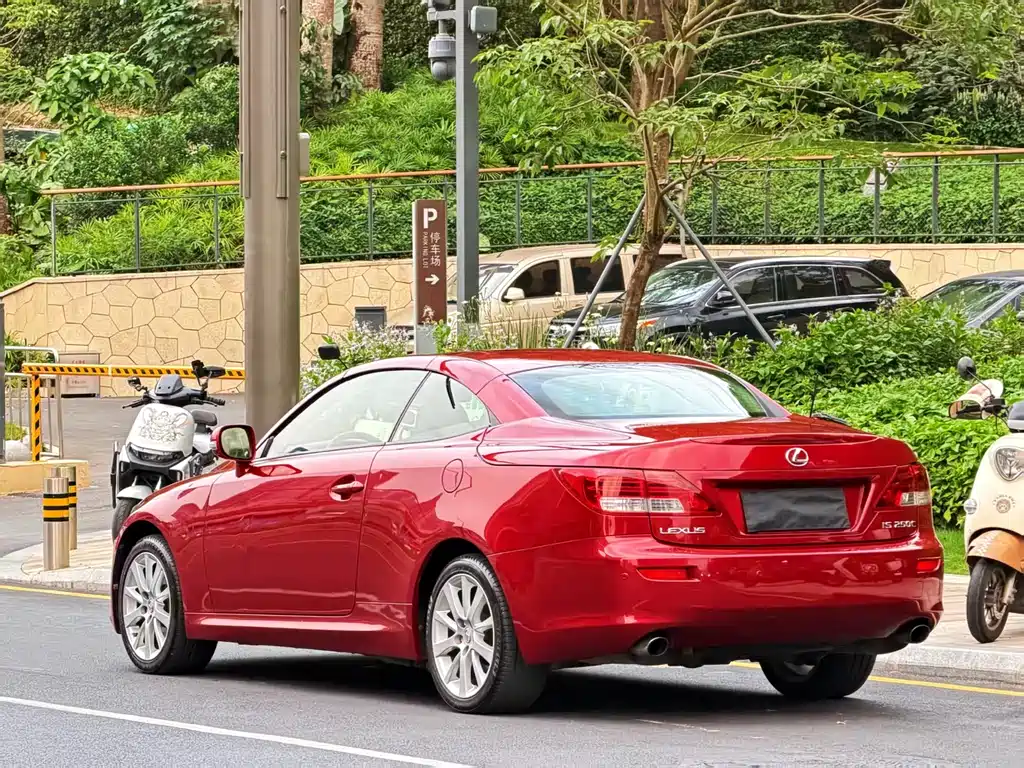 Lexus IS 2011 250C
