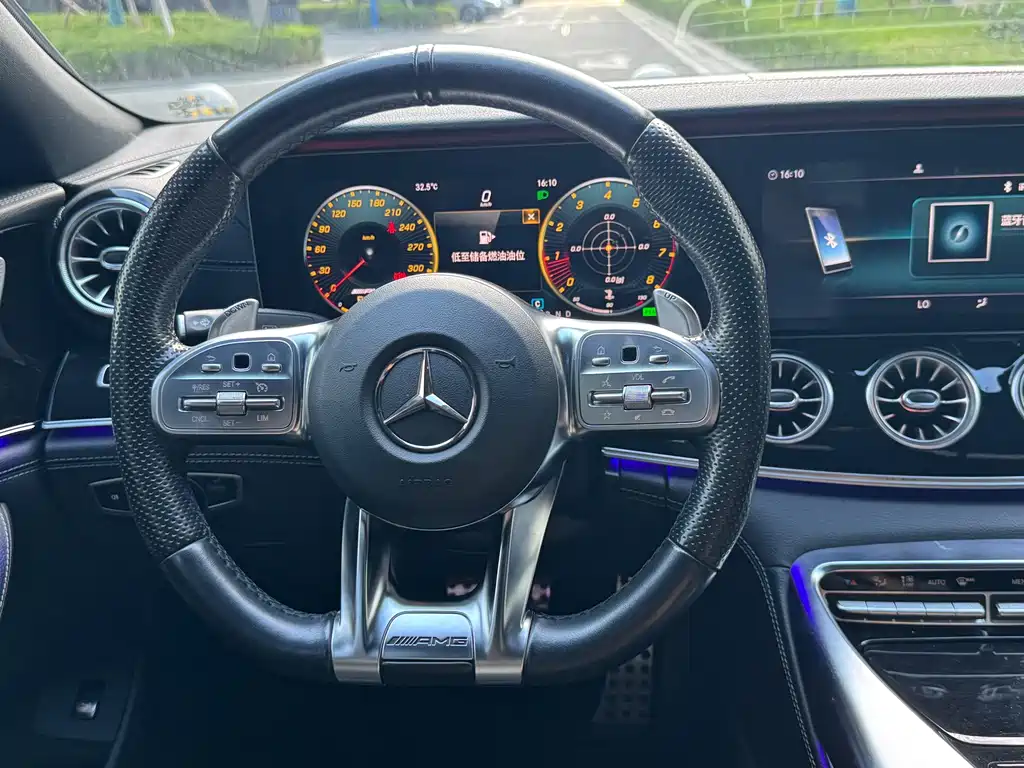 Mercedes-Benz AMG GT — миниатюра 10
