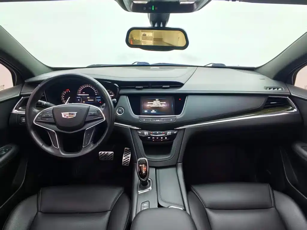 Cadillac XT5 — миниатюра 8