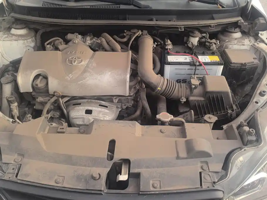 Toyota Yaris L — миниатюра 10