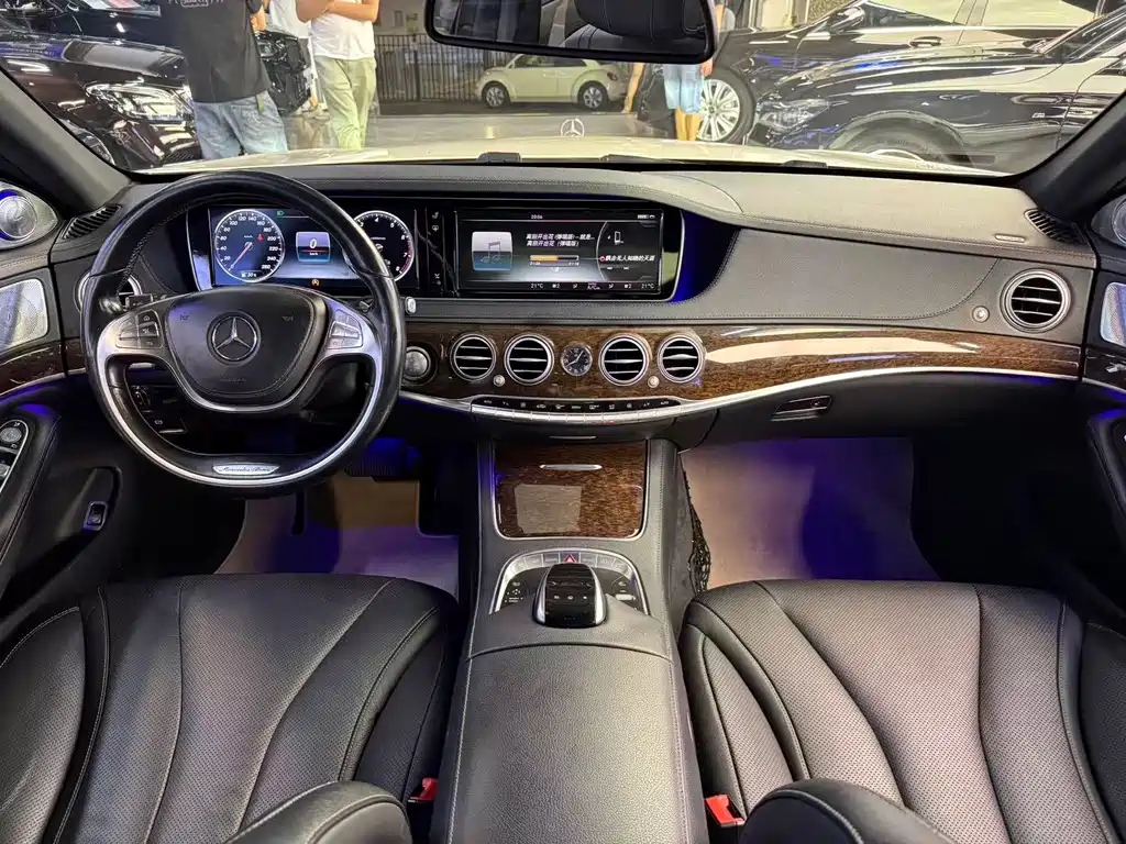 Mercedes-Benz S-Class — миниатюра 8