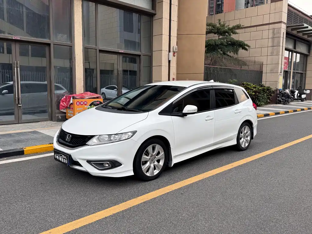 Honda Jade 2014