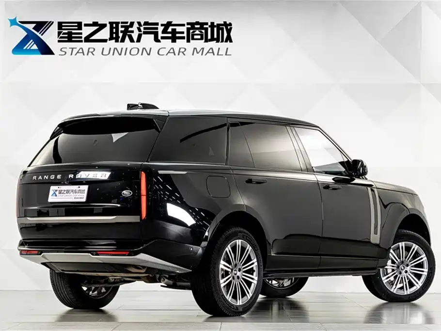 Land Rover Range Rover 2025 3.0 L6 400PS Long Wheelbase