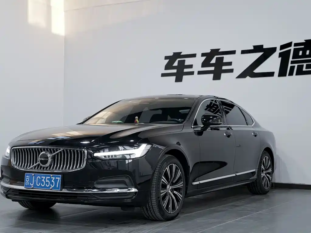 Volvo S90 2021