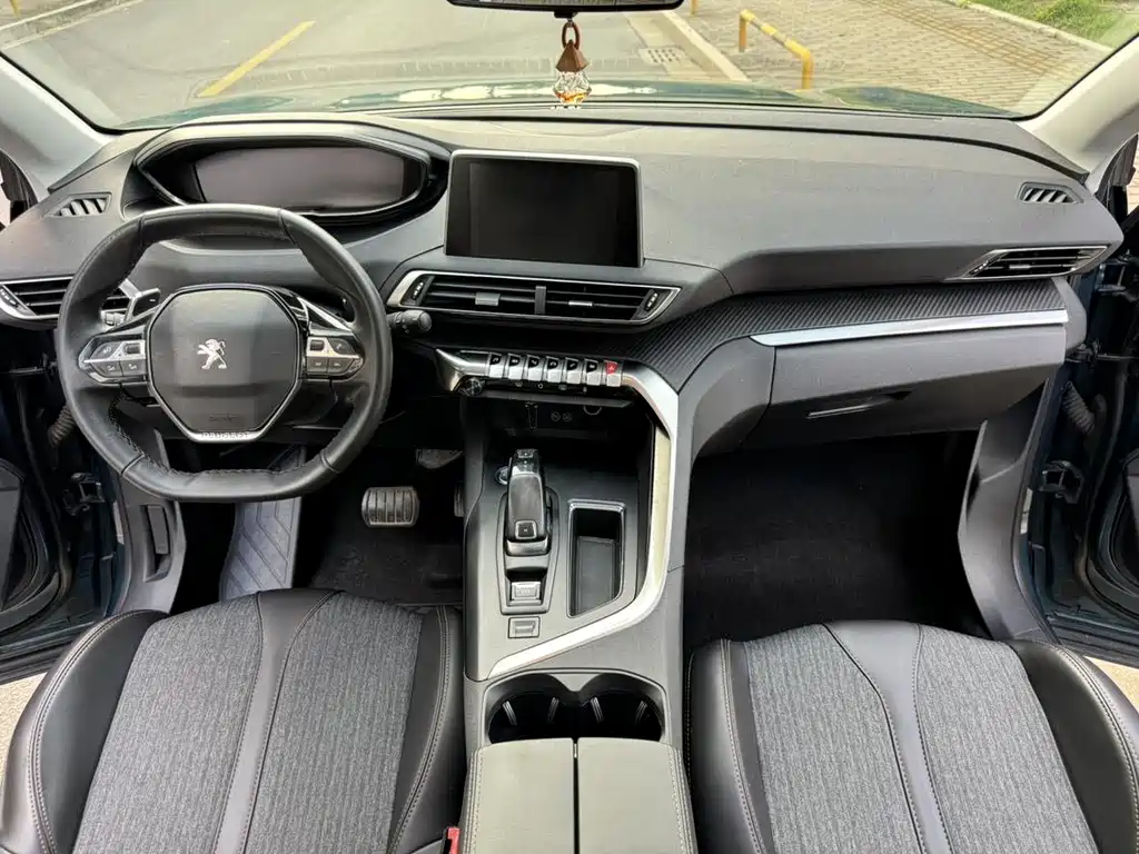 Peugeot 5008 — миниатюра 6