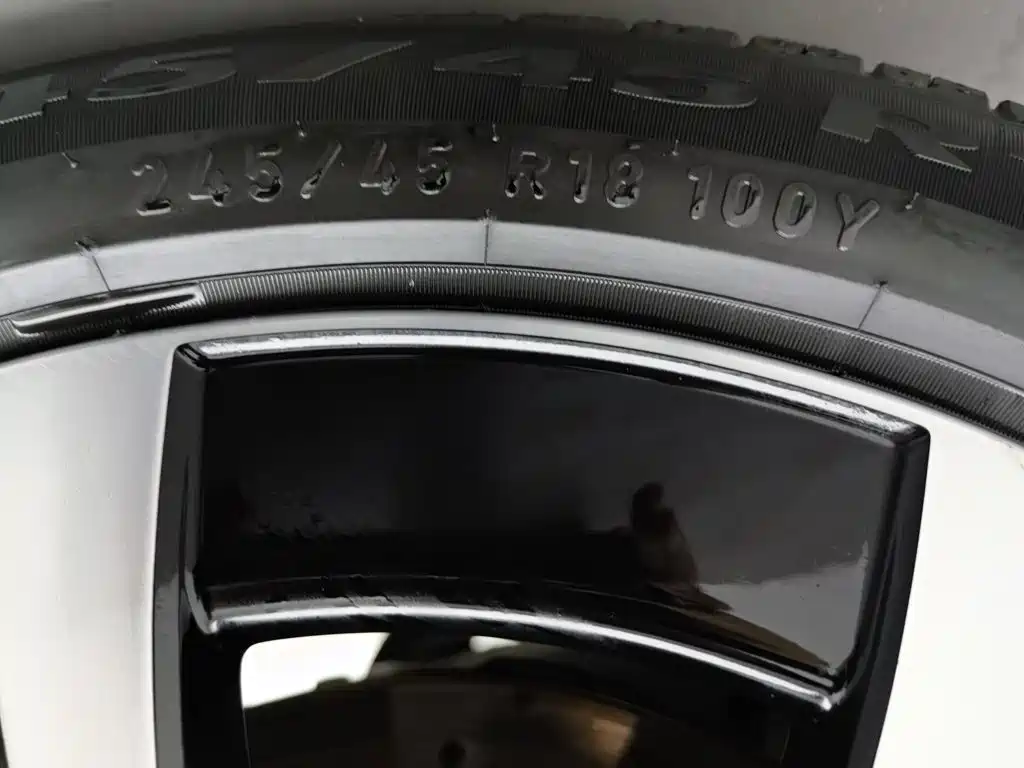 Mercedes-Benz E-Class New Energy — миниатюра 24