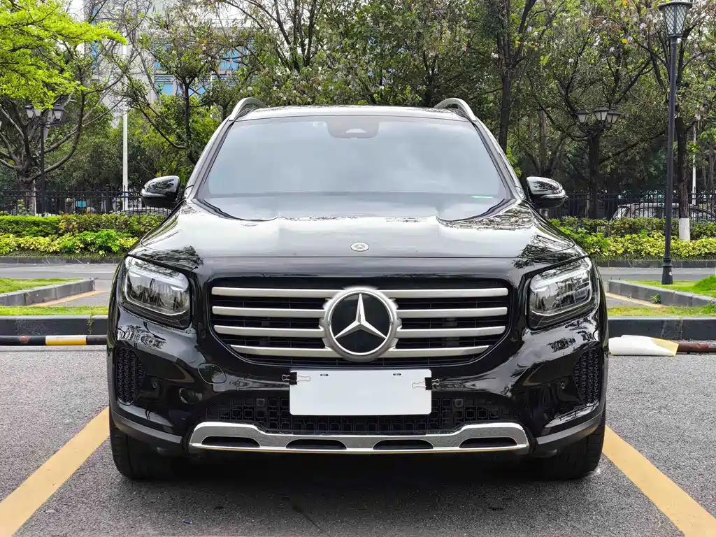 Mercedes-Benz GLB — миниатюра 2