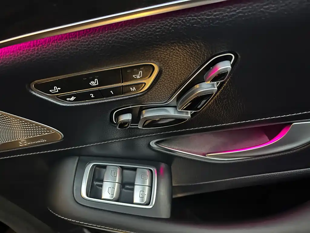 Mercedes-Benz S-Class — миниатюра 25