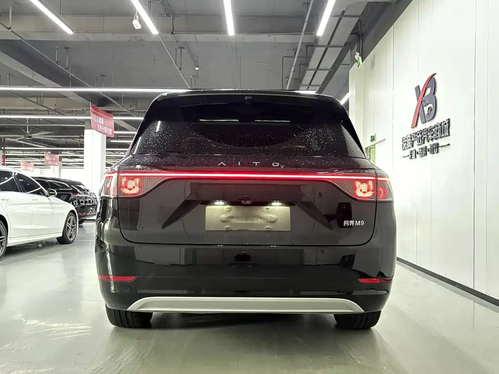 Aito M9 2024 Ultra 52kWh 5 мест