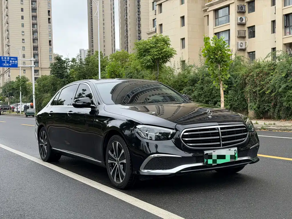 Mercedes-Benz E-Class E 2022 E 350 e L