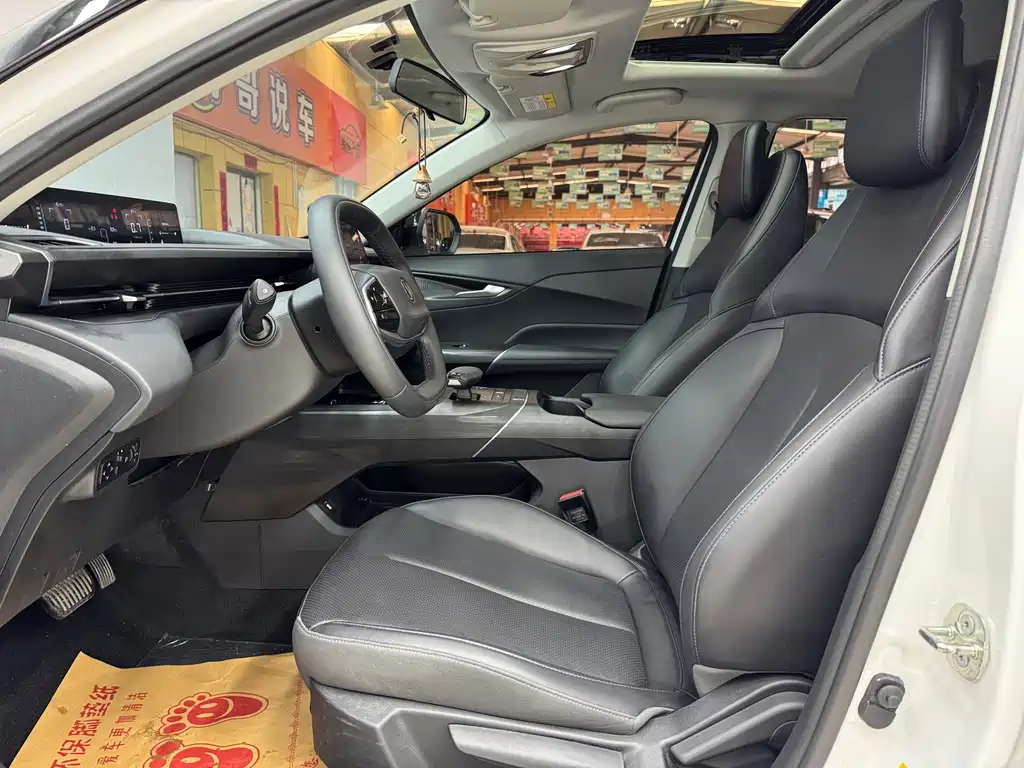 Changan Yida — миниатюра 4