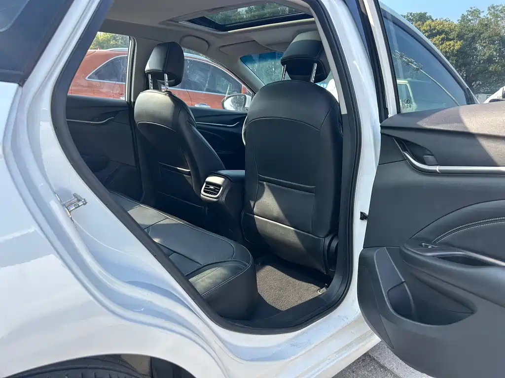 Buick Excelle — миниатюра 23