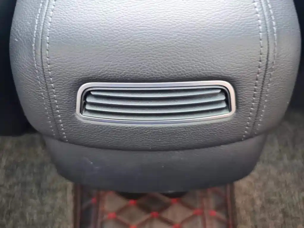 Hyundai Santa Fe — миниатюра 28