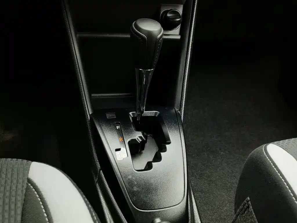 TOYOTA YARIS L ZHIXUAN