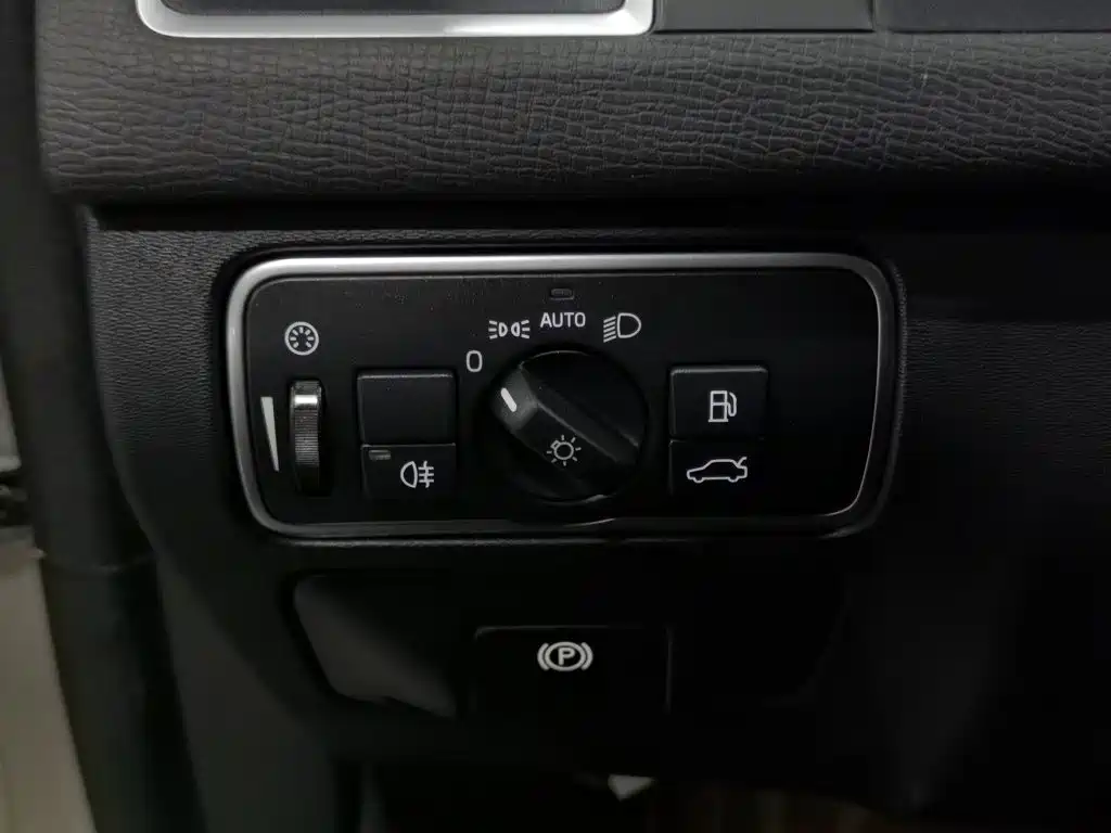 Volvo XC60 — миниатюра 21