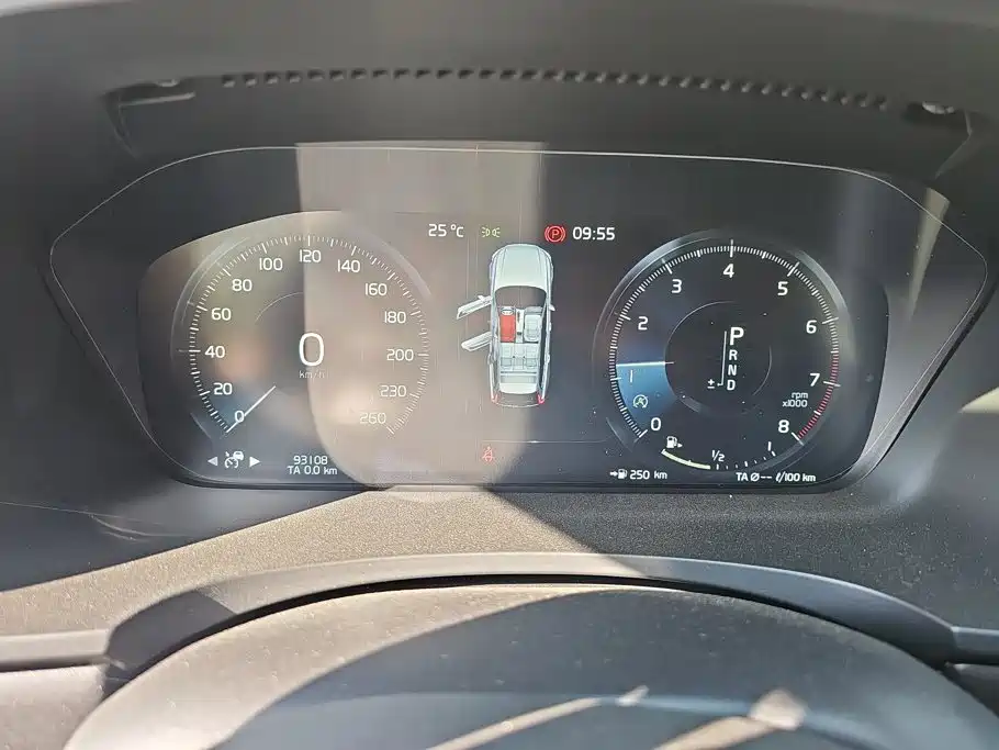 Volvo V90 — миниатюра 14